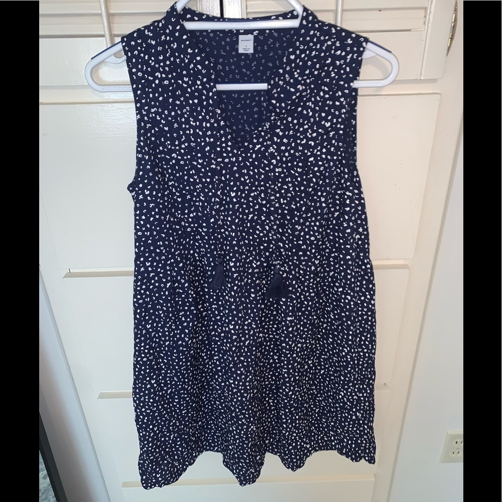 blue dress w white spots!!